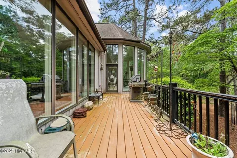 10 Brookline Dr, Pinehurst, NC 28374 photo 8