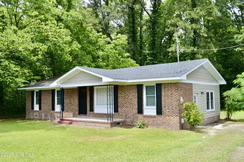 2692 Mt Herman Church Rd, Snow Hill, NC 28580