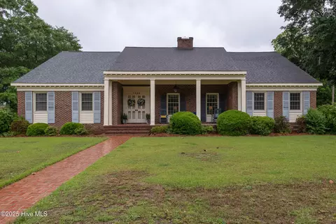 7534 Main St, Bethel, NC 27812