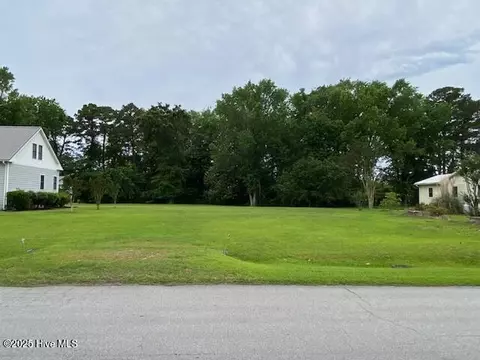 507 Ragan Rd, Oriental, NC 28571