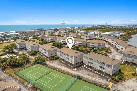 250 W Second St # 4B, Ocean Isle Beach, NC 28469
