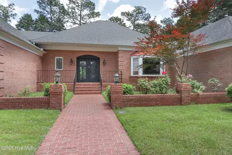 240 Donald Ross Dr, Pinehurst, NC 28374 photo 4