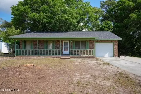 302 Mcquillan Dr, Wilmington, NC 28412