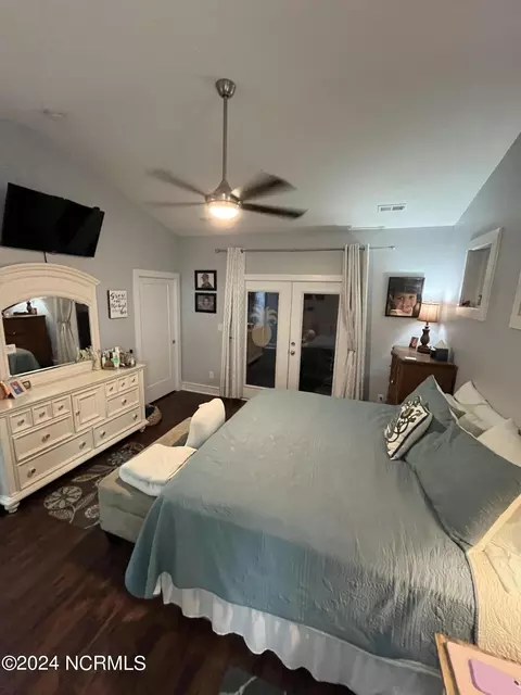 Bedroom - 45 Quail Dr, Harrells, NC 28444 photo 1 of 3