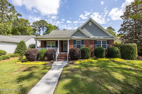 903 Buckingham Rd, Trent Woods, NC 28562