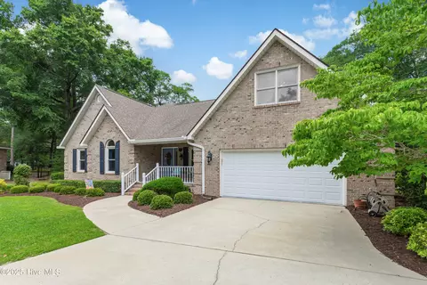 275 Golfview Ct SW, Supply, NC 28462