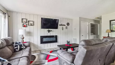 227 Foxkroft Dr #9, Foxfire Village, NC 27281 photo 8