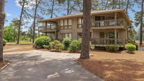227 Foxkroft Dr #9, Foxfire Village, NC 27281 photo 3