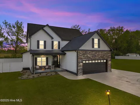 109 Lennington Ln, Washington, NC 27889