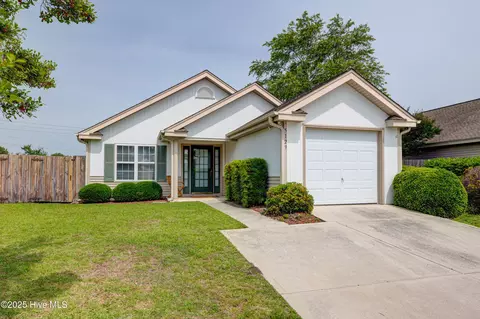 5129 Sun Coast Dr, Wilmington, NC 28411
