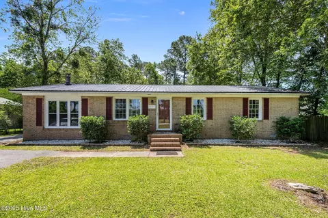 1193 Ramsey Rd, Jacksonville, NC 28546