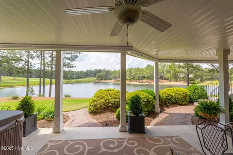 Exterior - 4 Interlachon Ln, Pinehurst, NC 28374 photo 4 of 9
