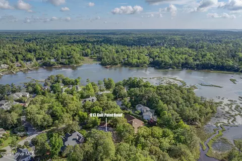 813 Gull Point Rd, Wilmington, NC 28405