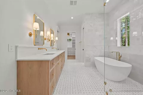 Bath - 65 Chestertown Dr, Pinehurst, NC 28374 photo 4 of 17