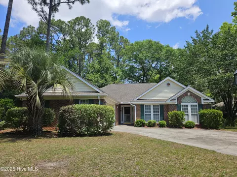 55 Carolina Shores Dr, Carolina Shores, NC 28467