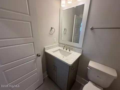 Bath - 27 Perch Pl, Hampstead, NC 28443 photo 2 of 5
