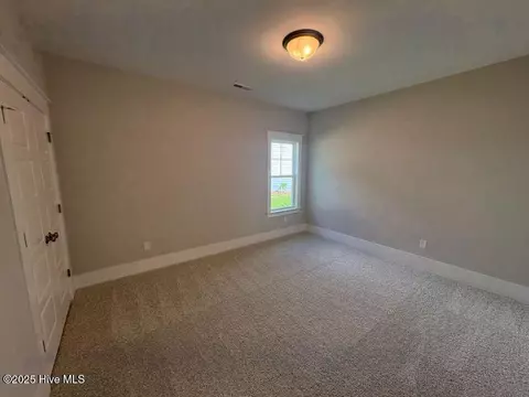 Bedroom - 27 Perch Pl, Hampstead, NC 28443 photo 2 of 4