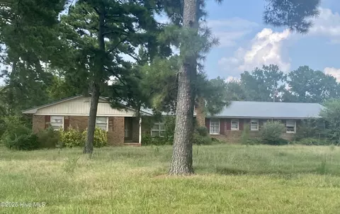 691 Wade Daughtry Rd, Faison, NC 28341