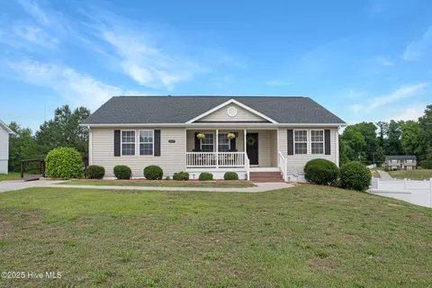 217 Farmstead Ct, Rockingham, NC 28379