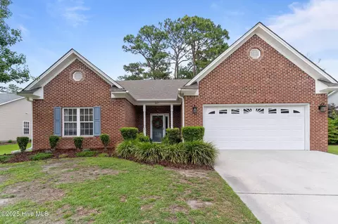 817 Glenarthur Dr, Wilmington, NC 28412