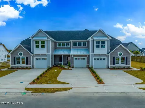 7439 Springwater Dr, Wilmington, NC 28411