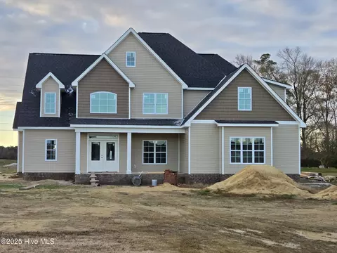 2094 Harris Ridge Rd, Winterville, NC 28590