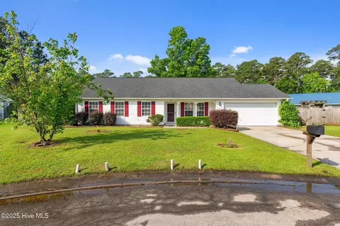 124 Eagle Trl, New Bern, NC 28562