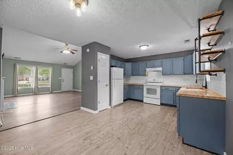 124 Eagle Trl, New Bern, NC 28562 photo 13