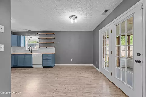 124 Eagle Trl, New Bern, NC 28562 photo 10
