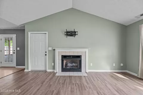 124 Eagle Trl, New Bern, NC 28562 photo 5