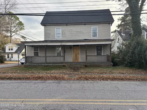 301 W Church St, Elizabeth City, NC 27909