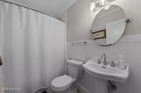Bath - 410 Craven St, Bath, NC 27808 photo 1 of 2