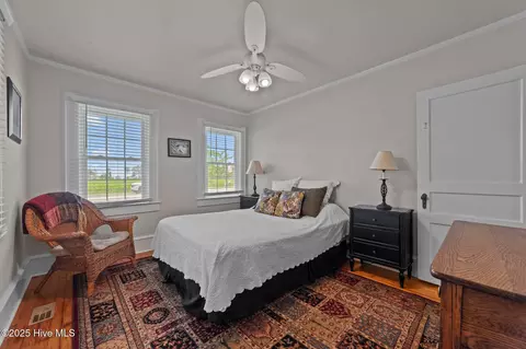 Bedroom - 410 Craven St, Bath, NC 27808 photo 2 of 10