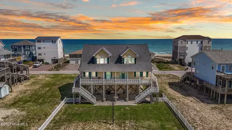 253 Sea Shore Dr, North Topsail Beach, NC 28460
