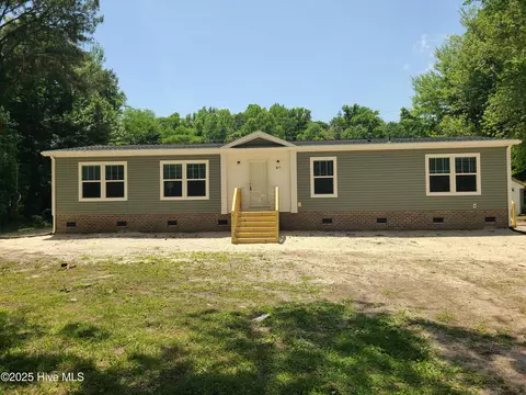 175 Pinto Dr, Moyock, NC 27958