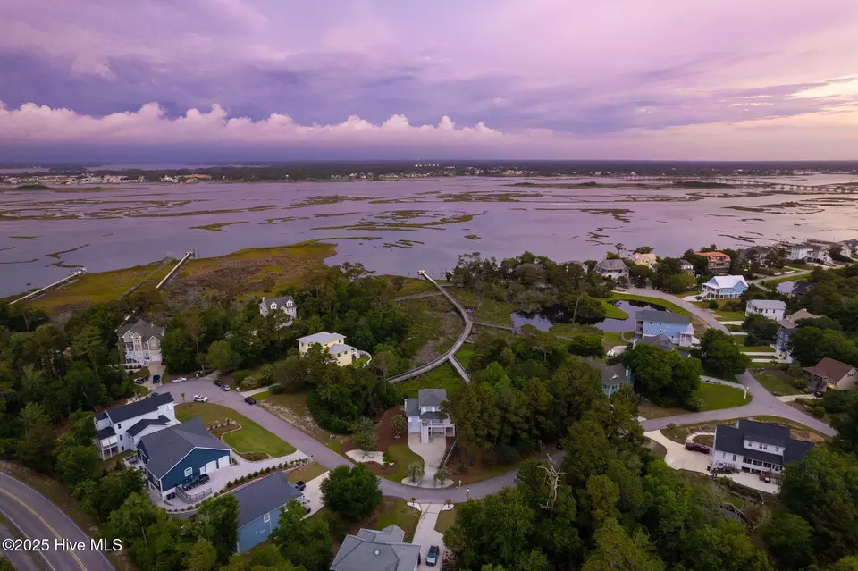 View/Area - 9808 Clarendon Dr, Emerald Isle, NC 28594 photo 5 of 5