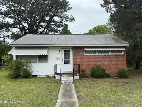 117 Bryan St, Jacksonville, NC 28540