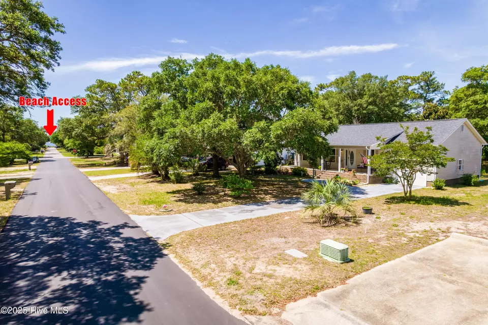 View/Area - 307 Norton St, Oak Island, NC 28465 photo 1 of 7