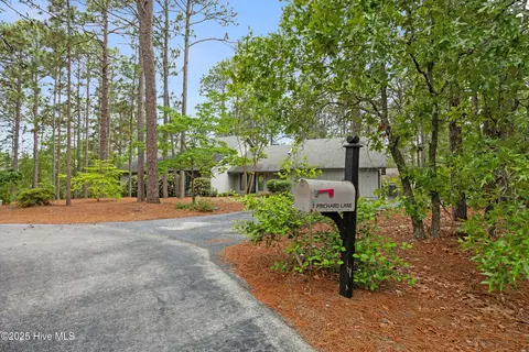 Exterior - 7 Prichard Ln, Pinehurst, NC 28374 photo 2 of 8