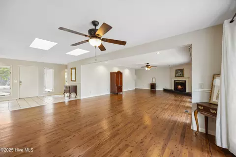 Living - 7 Prichard Ln, Pinehurst, NC 28374 photo 1 of 3