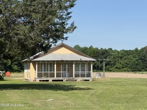 718 Beasley Rd, Roper, NC 27970
