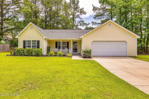 7394 Red Stone Ct, Leland, NC 28451