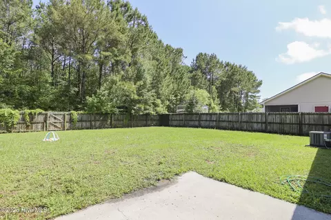 125 Daphne Dr, Hubert, NC 28539 photo 22