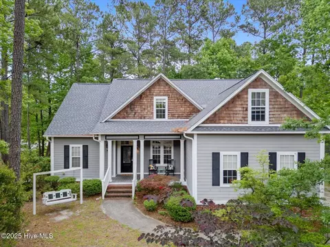 10196 Flint Ct SE, Leland, NC 28451