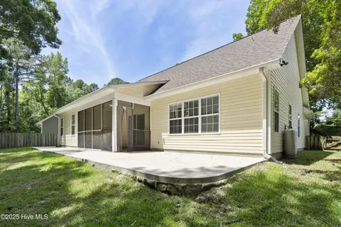 212 Elderberry Ct, Hampstead, NC 28443 photo 27