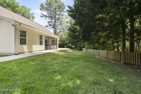 212 Elderberry Ct, Hampstead, NC 28443 photo 33