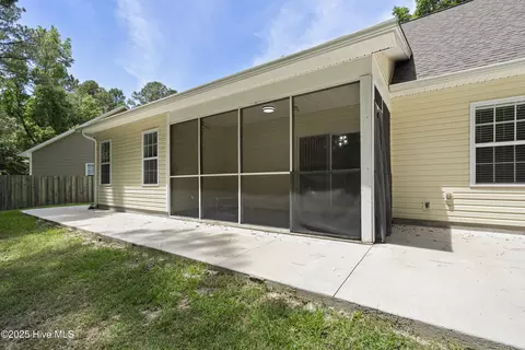 212 Elderberry Ct, Hampstead, NC 28443 photo 29