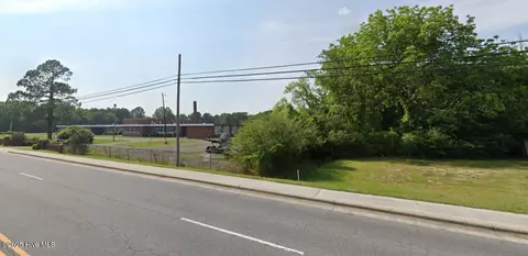 728 W College St, Warsaw, NC 28398