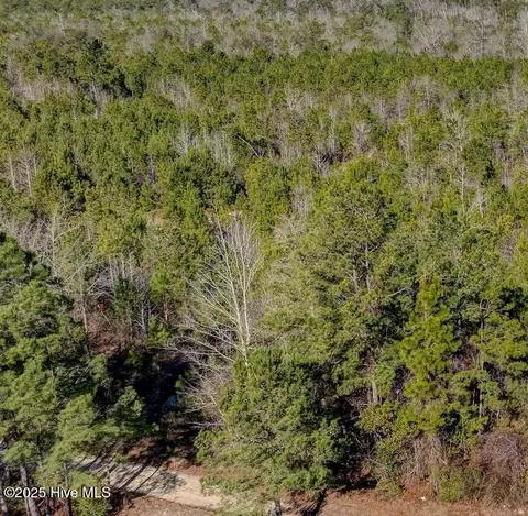 5014 Bluebird Ave SE, Southport, NC 28461