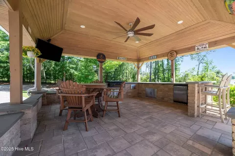 Exterior - 506 Long Point Rd, Chocowinity, NC 27817 photo 7 of 22